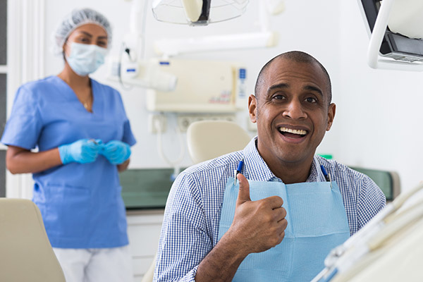 4 Tips for Choosing a Dentist for Root Canal Treatment from Pampered Smiles in Atlanta, GA