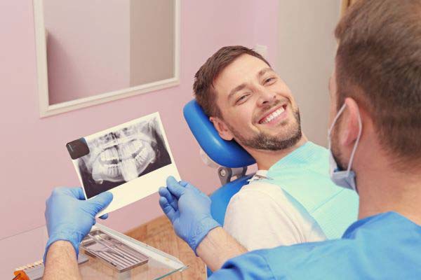 Repairing Damaged Dental Veneers