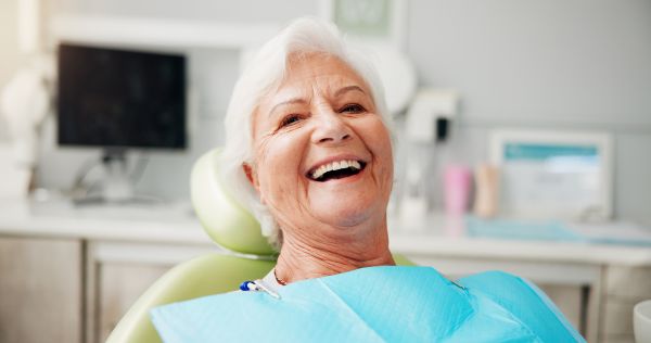 A Guide To The Implant Supported Dentures Procedure